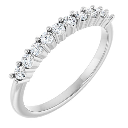 1/4 CTW Natural Diamond 10-Year Anniversary Band