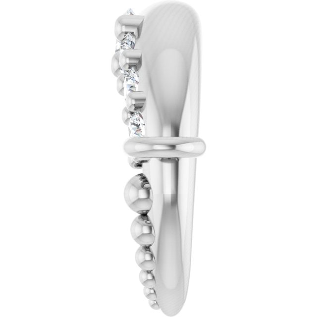.05 CTW Natural Diamond Crescent Moon Link