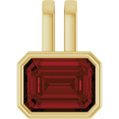 14K Yellow Gold Natural Mozambique Garnet Pendant, 13.33 x 9.6 mm