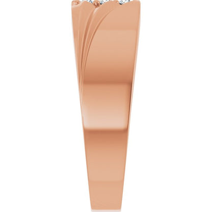 1/10 CTW Lab-Grown Diamond Band, 7.82 mm