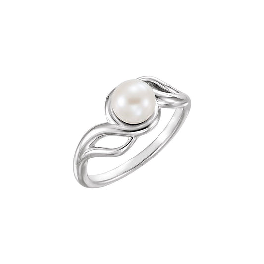 14K White Gold Cultured White Freshwater Pearl Ring