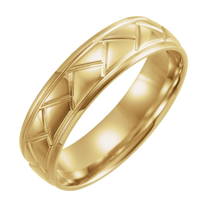 14K Yellow Gold Tread Pattern Comfort-Fit Half Round Band