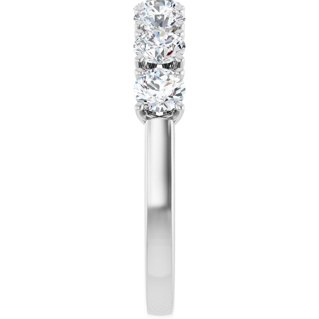 1 1/3 CTW Natural Diamond Anniversary Band, 3.71 x 22.99 mm