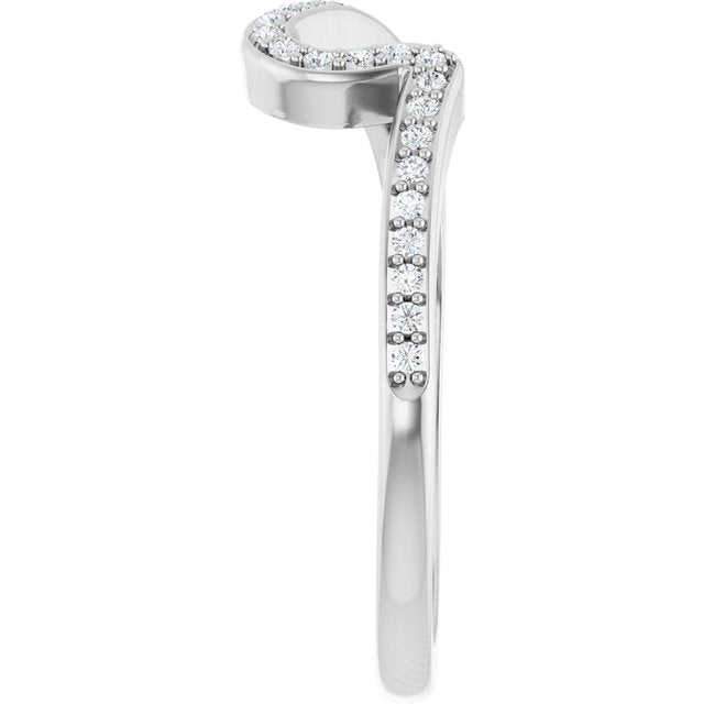 14K White Gold 1/6 CTW Natural Diamond Band, 7.08 mm