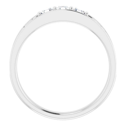 1/2 CTW Natural Diamond Three-Stone Scroll Band