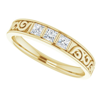 3/8 CTW Natural Diamond Three-Stone Scroll Band
