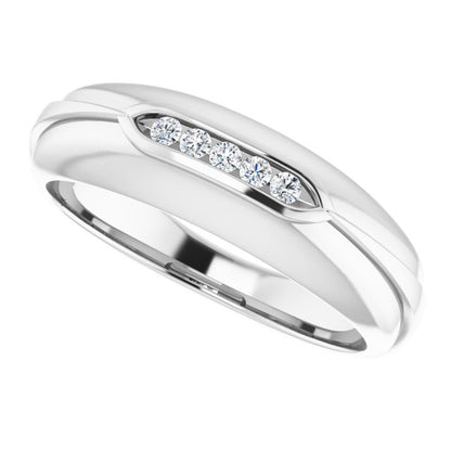 1/10 CTW Natural Diamond Band, 6.69 mm