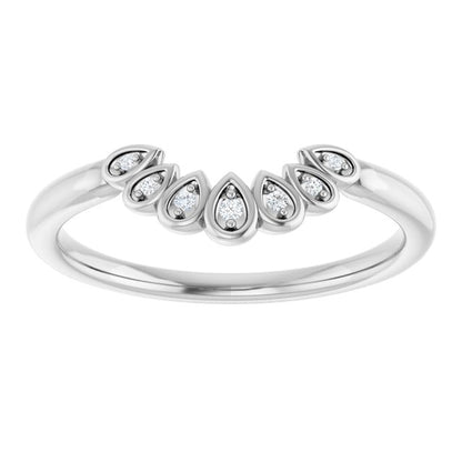 .04 CTW Natural Diamond Vintage-Inspired Contour Band
