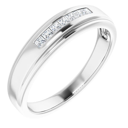 1/4 CTW Natural Diamond Band, 5.25 mm, Seven-Stone