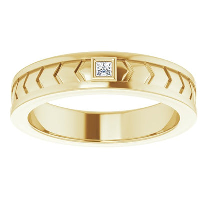 .05 CTW Natrual Diamond Design Band