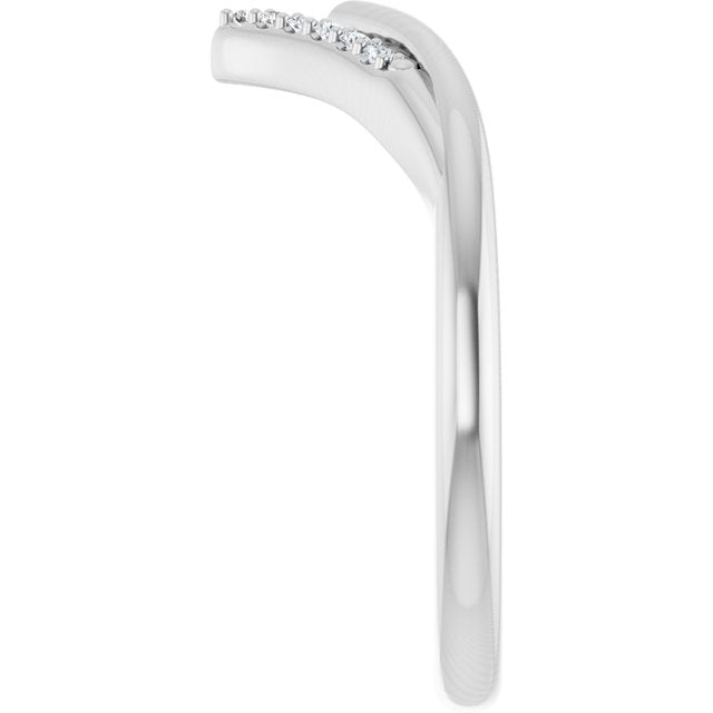 .04 CTW Natural Diamond Contour Band