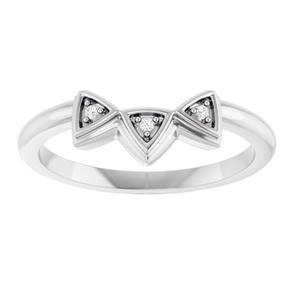 .01 CTW Natural Diamond Three-Stone Contour Band