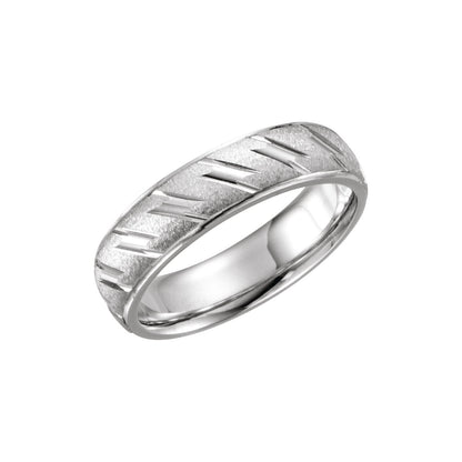 Stepped-Edge Diagonal Grooved Comfort-Fit Flat Band