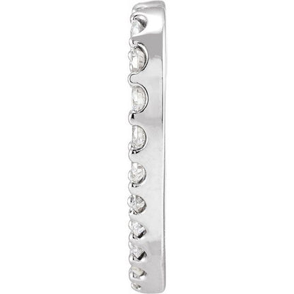 .03 CTW Natural Diamond Heart Dangle
