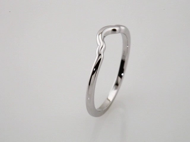 Matching Band, 1.5 mm, Three-Stone Halo-Style Engagement