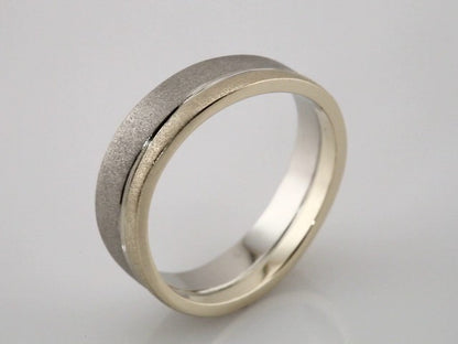 14K Yellow/White Gold Curved Band with Bead Blast/Matte Finish