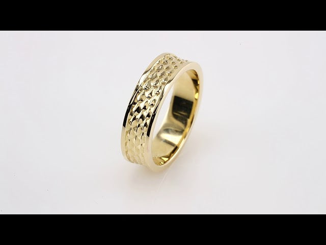 14K Yellow Gold Scale Patterned Band