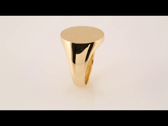 Oval Signet Ring, 18 x 16 mm