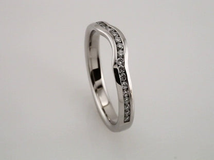 1/3 CTW Natural Diamond Contour Band, 18.75 mm