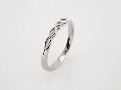 Band, Solitaire Sculptural Engagement